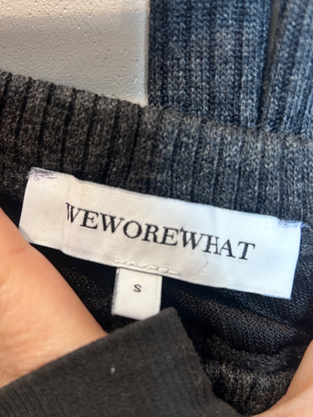 WeWoreWhat Ribbed Cross-Neck Bandeau Crop Top - Charcoal Gray - Picture 7 of 7